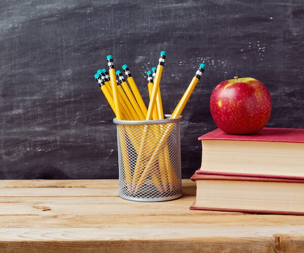 School District Goes to 4-Day Week to Save Money