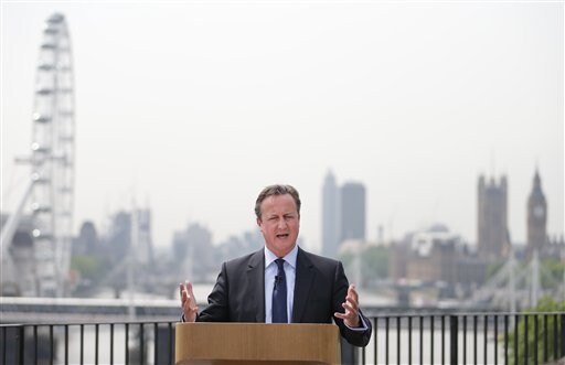 UK's Cameron Says Anti-EU Campaigners Are Lying to Voters