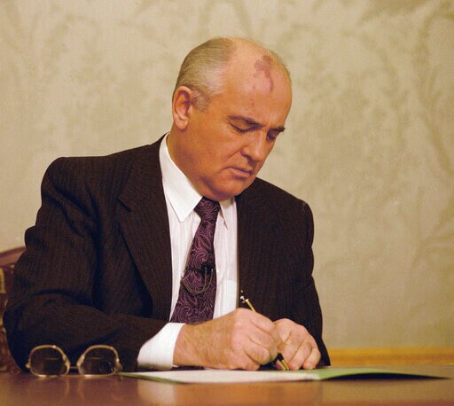Gorbachev's Resignation 30 Years Ago Marked the End of USSR