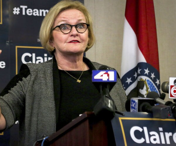 Poll: McCaskill, Hawley Tied in Missouri