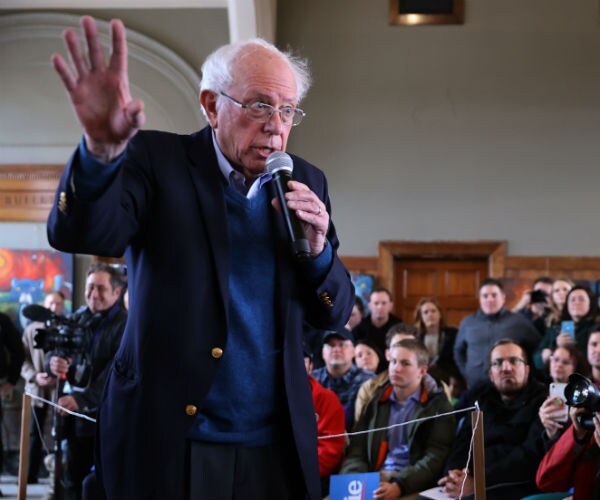 sen bernie sanders of vermont in perry iowa campaigning for president 