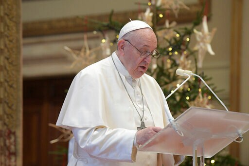 Pope on Christmas: Vaccines for All; Needy, Vulnerable First
