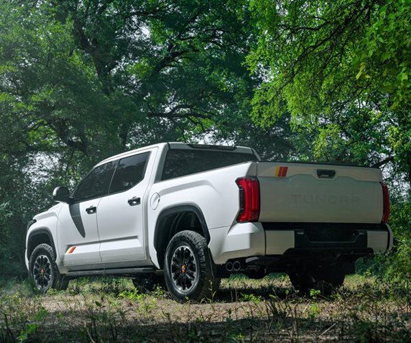 2025 Toyota Tundra SR5: Turbocharged Power Meets Everyday Versatility