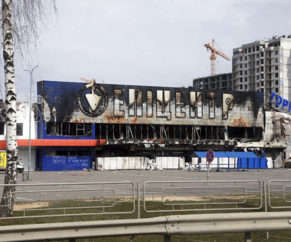 US Official: Russia Loses 15-20 Percent of Combat Ability