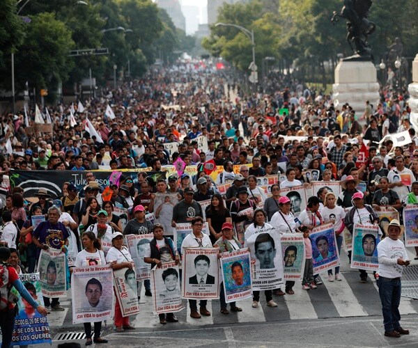 Mexico Searches Anew for Students' Remains on 5th Anniversary of Disappearance