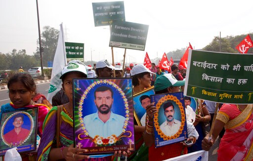 Indian Farmers March Seeking Better Prices for Produce