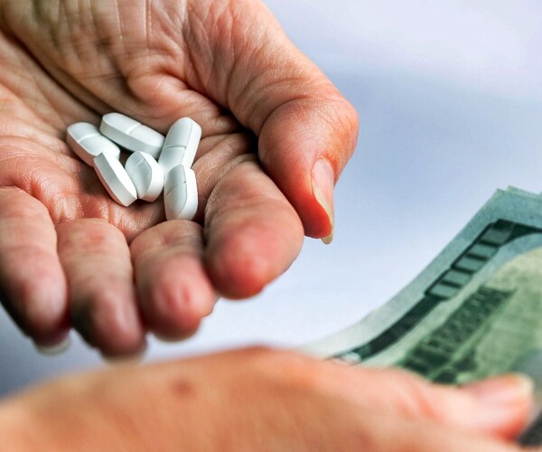 US Charges 601 People in Healthcare Fraud, Opioid Crackdown