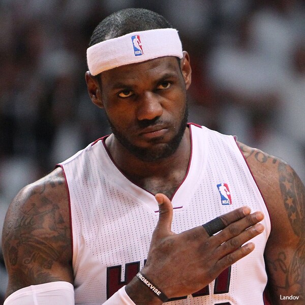 LeBron Boycott Idea Fizzles When the Big Guy Speaks for Himself 