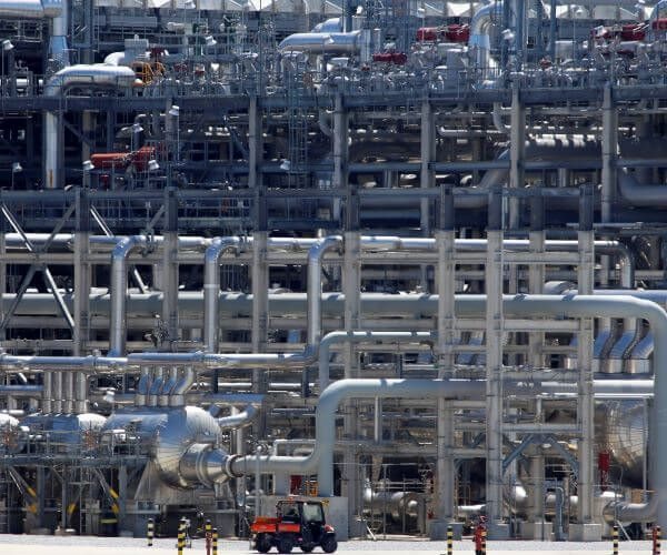 US Natgas Futures Near 14-Yr High on Rising AC Use