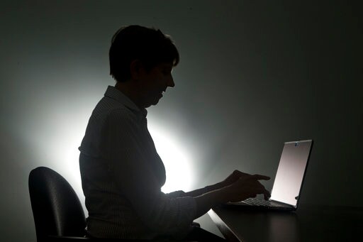 US Says Canadian Accused in Yahoo Hack Poses Flight Risk