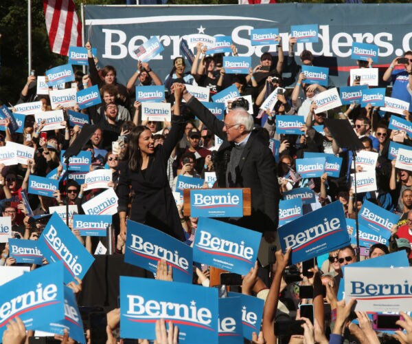 'I Am Back,' Bernie Sanders Tells Supporters at NYC Rally