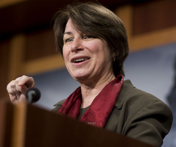 Sen. Amy Klobuchar: Yates 'Got the Best' of' Trump on Legal Questions