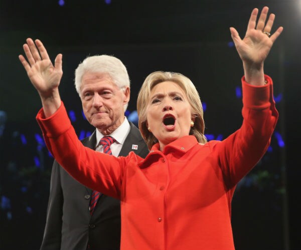 Dick Morris: Trump Should 'Shut Up' About Machado, Focus on Clinton Scandals