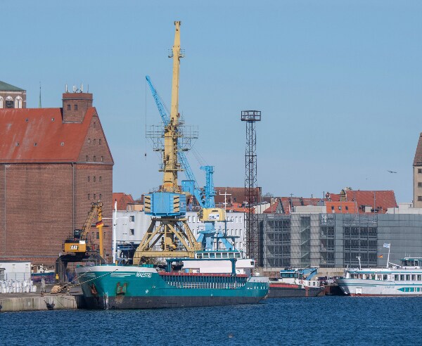 Biden Bans Russian Ships From US Ports