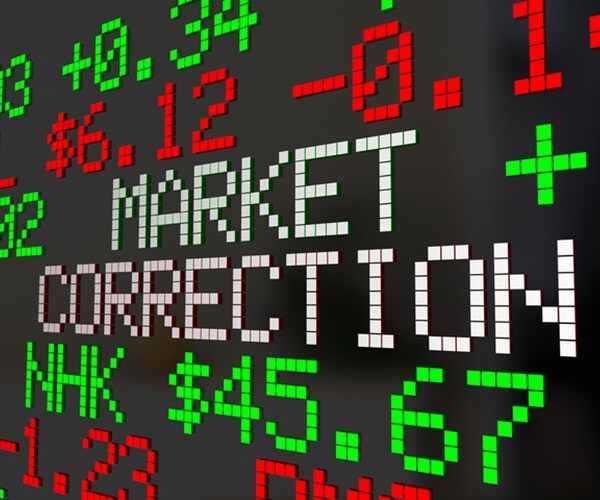 IMF Warns Markets at Risk of Correction After Run-up