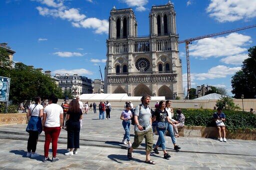 Workers to Begin Untangling Charred Metal Web on Notre Dame