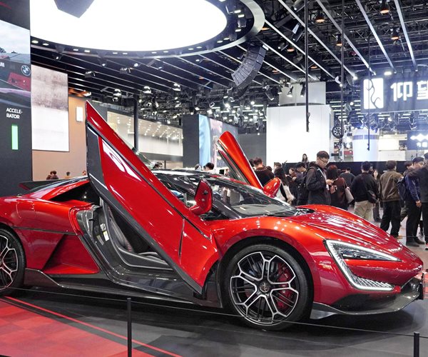 The Great Chinese EV Hype: What the Media Isn't Telling You