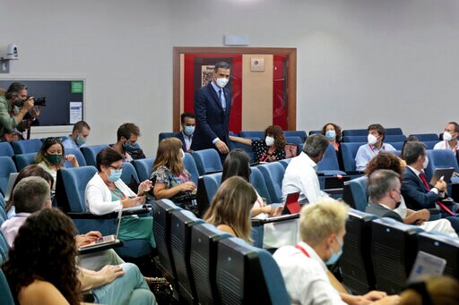 Facing 2nd Virus Wave, Spain Tracks Infections with Soldiers