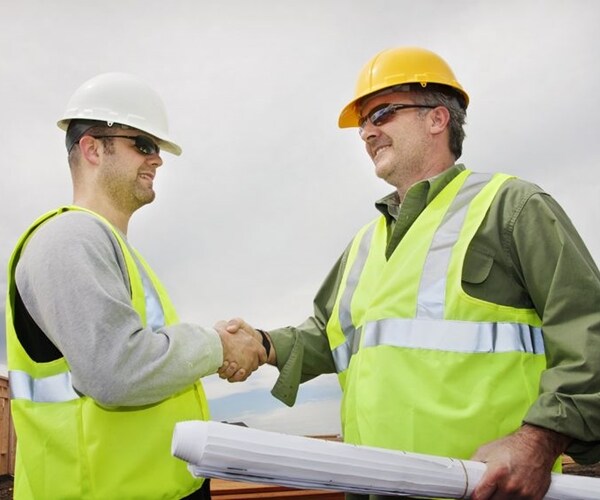 Labor Market Shows Strength Beneath Hurricane-Hit Payrolls