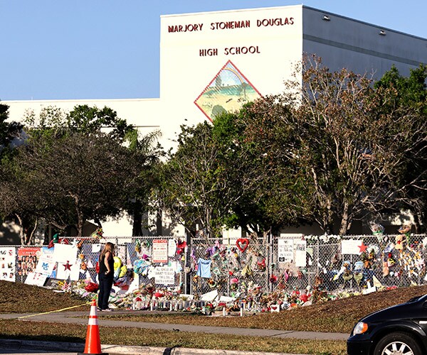 Broadway Parkland Benefit: Stars Gather to Support Students