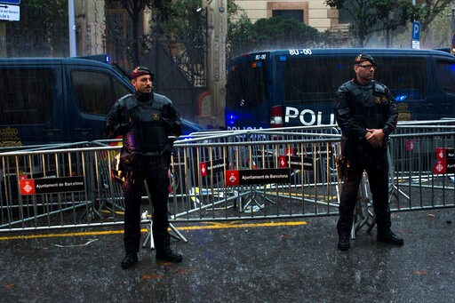 The Latest: Spain, Opposition Agree to Hold Catalan Election