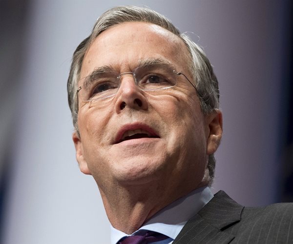 Jeb: Trump is a 'Loser'