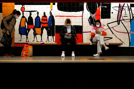 WHO: Weekly COVID Cases Dip in Europe after Weeks of gains