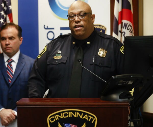 Police Search for Suspects in Deadly Nightclub Shooting