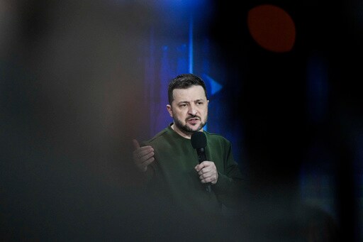 At Paris Gathering, Western Leaders to Show Unity for Ukraine and Signal 'that Russia Cannot Win'