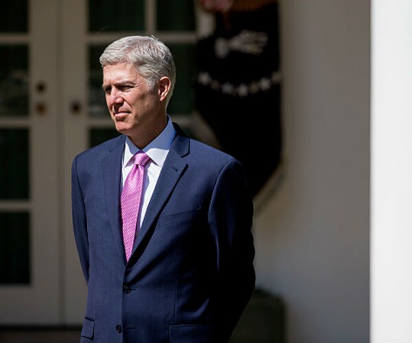 Neil Gorsuch Starts His First Day on the Job