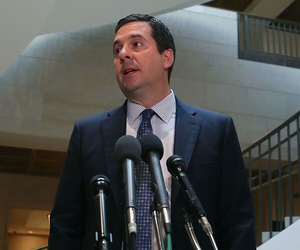 Mudslinging Over Russia, Wiretapping Doesn't Help Citizens