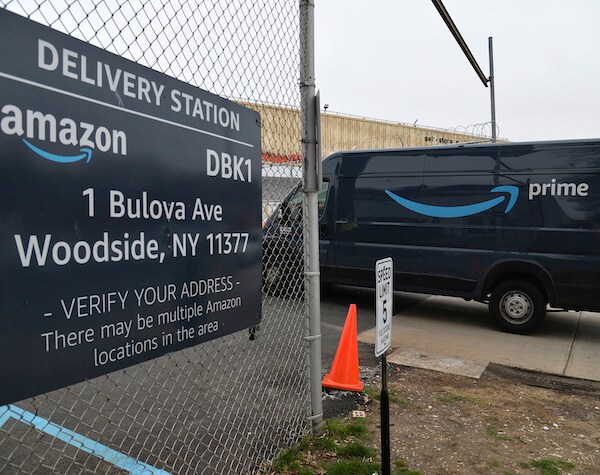 Amazon Raises Overtime Pay for Warehouse Workers