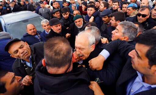 Turkey: 9 Detained in Opposition Leader's Assault at Funeral