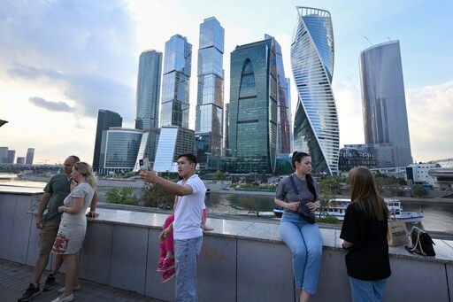 Drone Attacks in Moscow's Glittering Business District Leave Residents on Edge