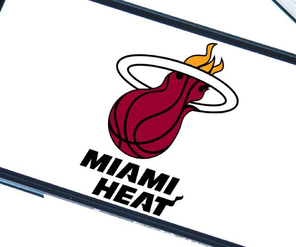 miami heat logo on a cell phone