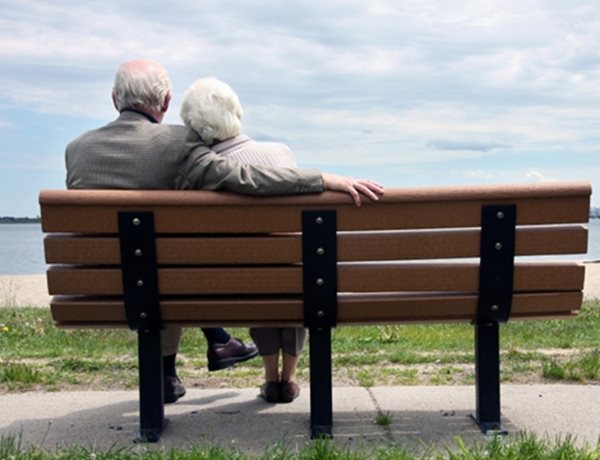 Higher Earners More Likely to Live Long Enough to Get Retirement Pay