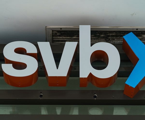 Official Blames Bank Execs, Fed for SVB Failure