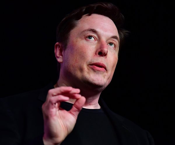 Tesla Plunges on Loss and Co-Founder's Surprise Departure From Role