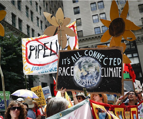 Climate Change Emerges as Key Issue in Presidential Campaign