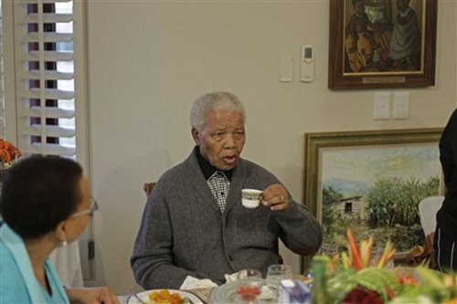 Mandela Celebrates His Birthday With Family