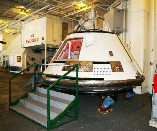 apollo 11 space mission module