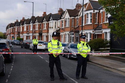 UK Police Shoot 1, Arrest 6 Others in Counterterror Raids