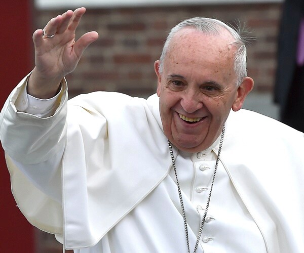 Vatican in Deal with Volkswagen for All-electric Car Fleet by 2030