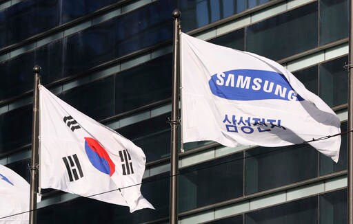 SKorea's Samsung in rough Patch with Arrest Request, Recalls
