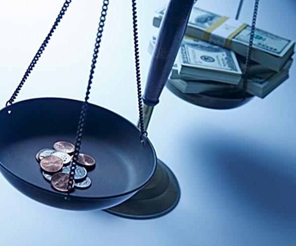 Are New York's Real Estate Agents Perpetuating Inequality?