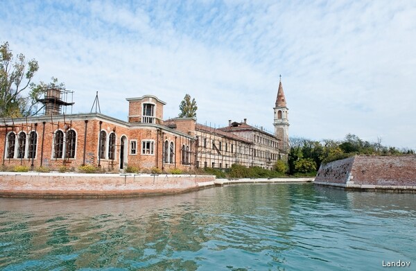 Island of Poveglia That Haunts Venetian Lagoon Up for Auction