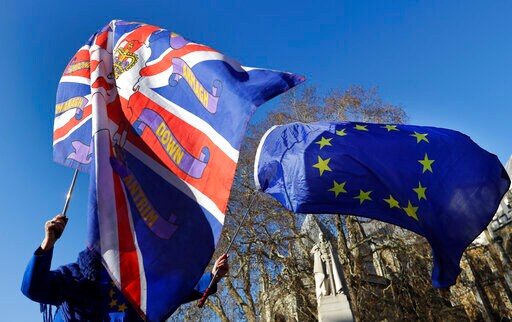 Brexit Battle Looms as UK Lawmakers Attack May's 'Plan B'