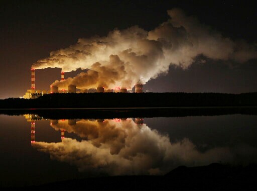 Report: EU Greenhouse Gas Emissions Down 24% since 1990