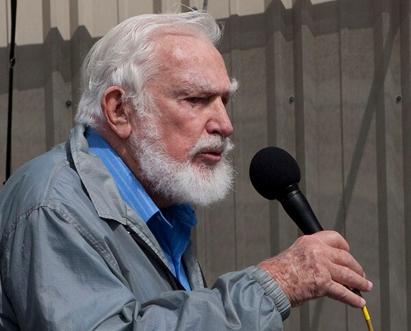 Martin Litton, Whitewater Conservationist, Dies at 97