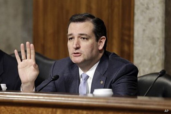 Cruz Confidants Say He's Considering Bid for Presidency